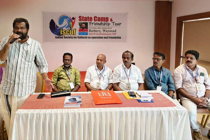 നവോത്ഥാന മൂല്യങ്ങളുടെ സംരക്ഷകരായി സാംസ്‌കാരിക പ്രവർത്തകർ മാറണം: പി പി സുനീർ എം പി.